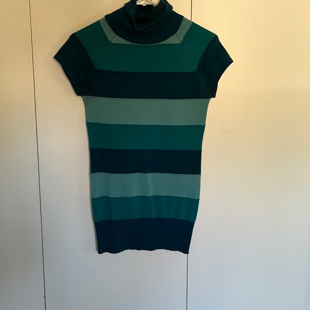 Sweater project turtleneck short sleeve shirt